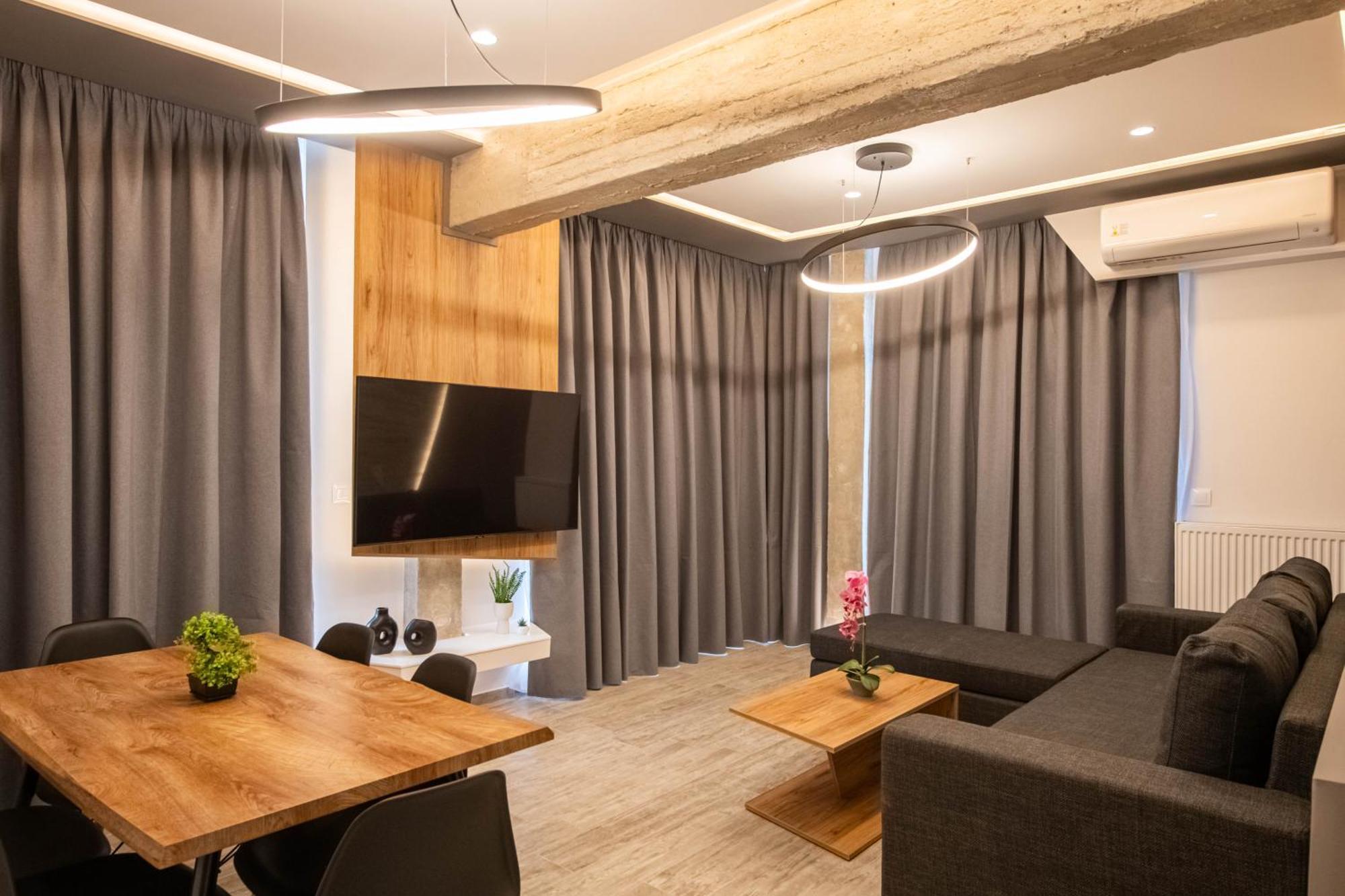 Skia Luxury Living Above The Walls テッサロニキ エクステリア 写真